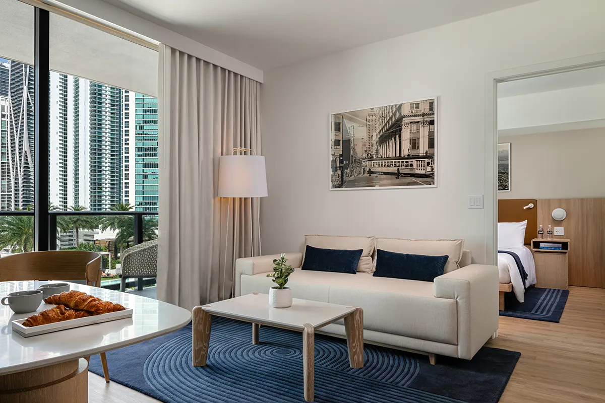GALE Hotel & Residences — Residencias 8